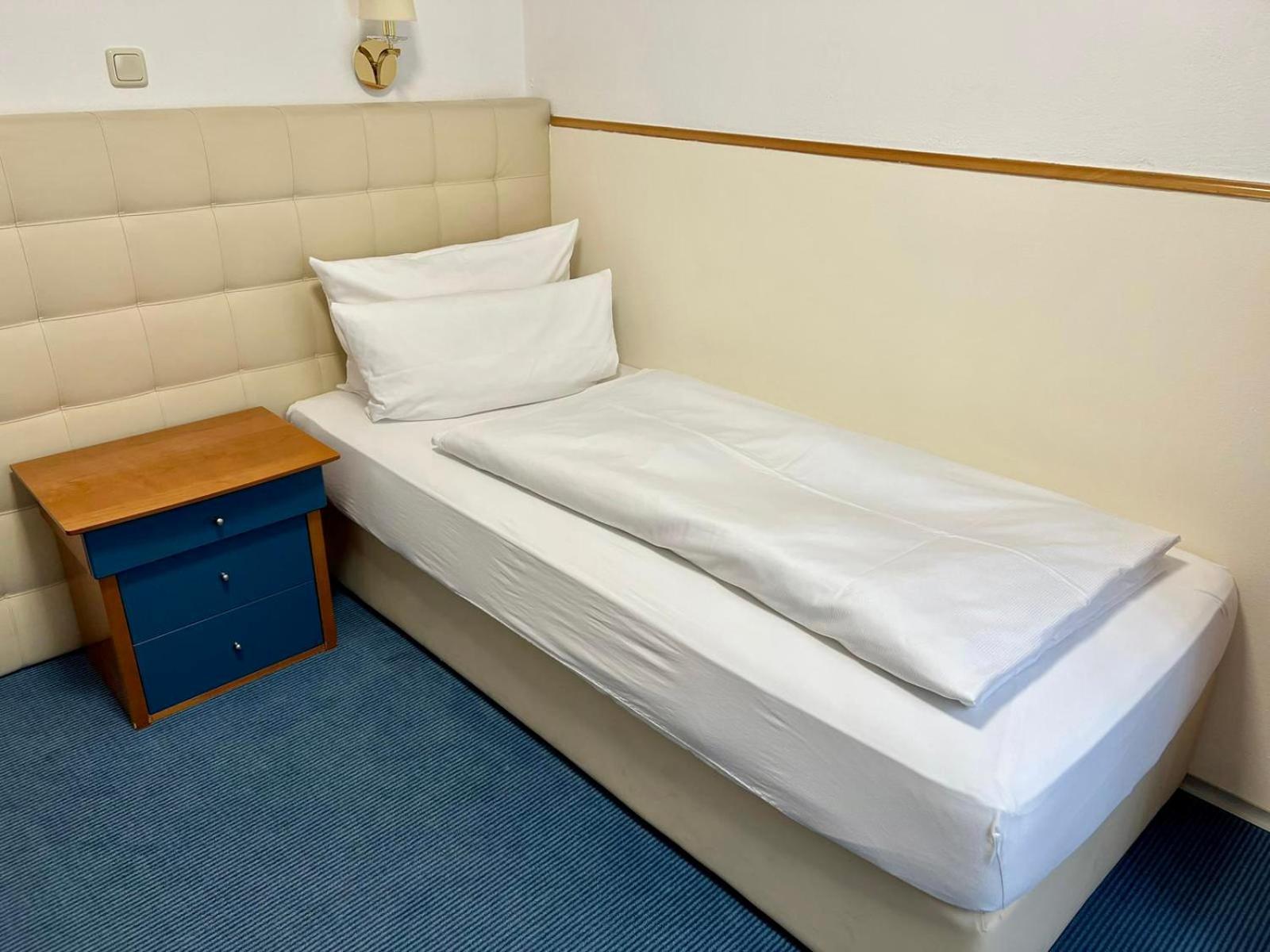 Hotel Am Bayrischen Platz Leipzig Extérieur photo