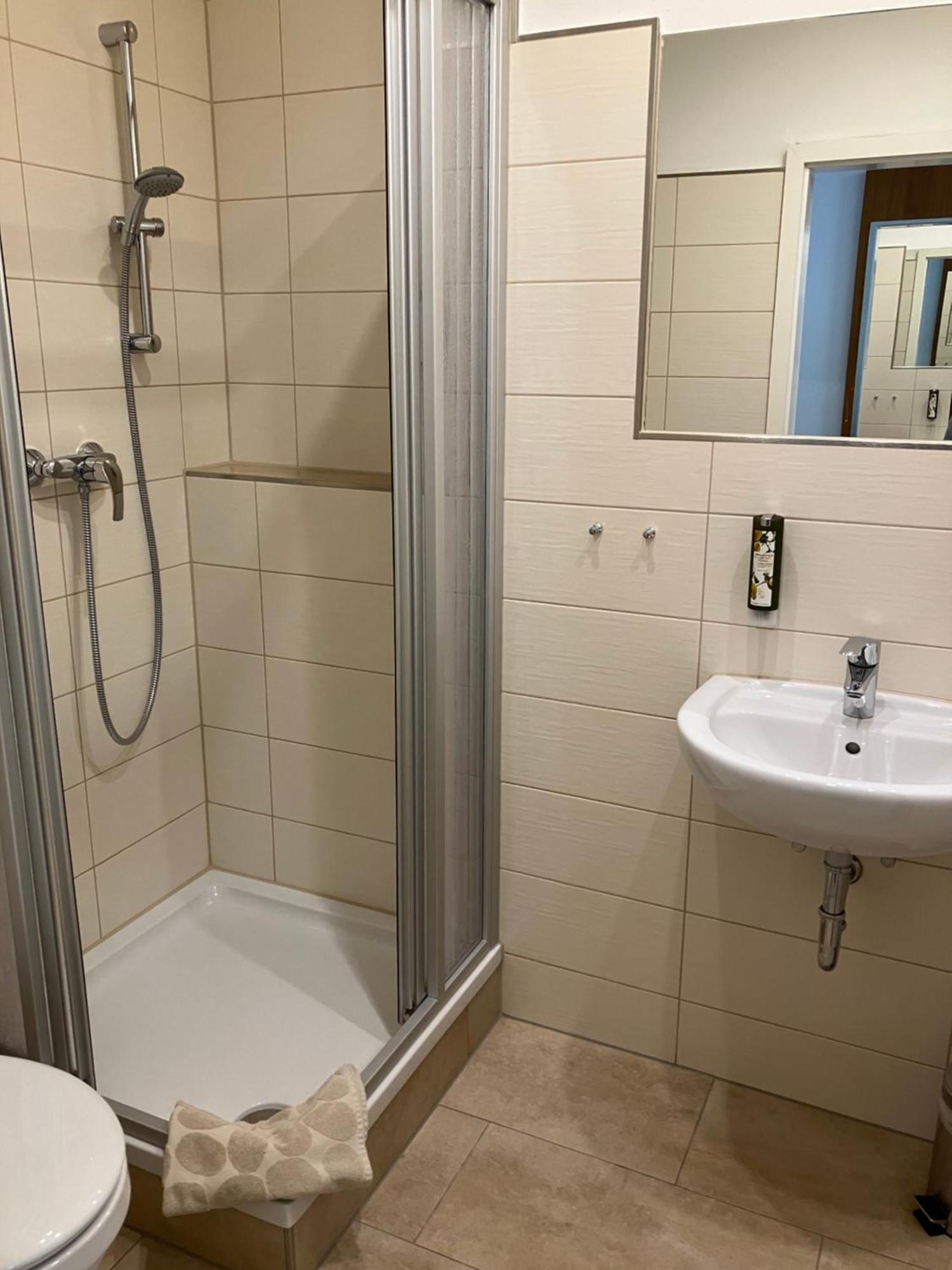 Hotel Am Bayrischen Platz Leipzig Extérieur photo
