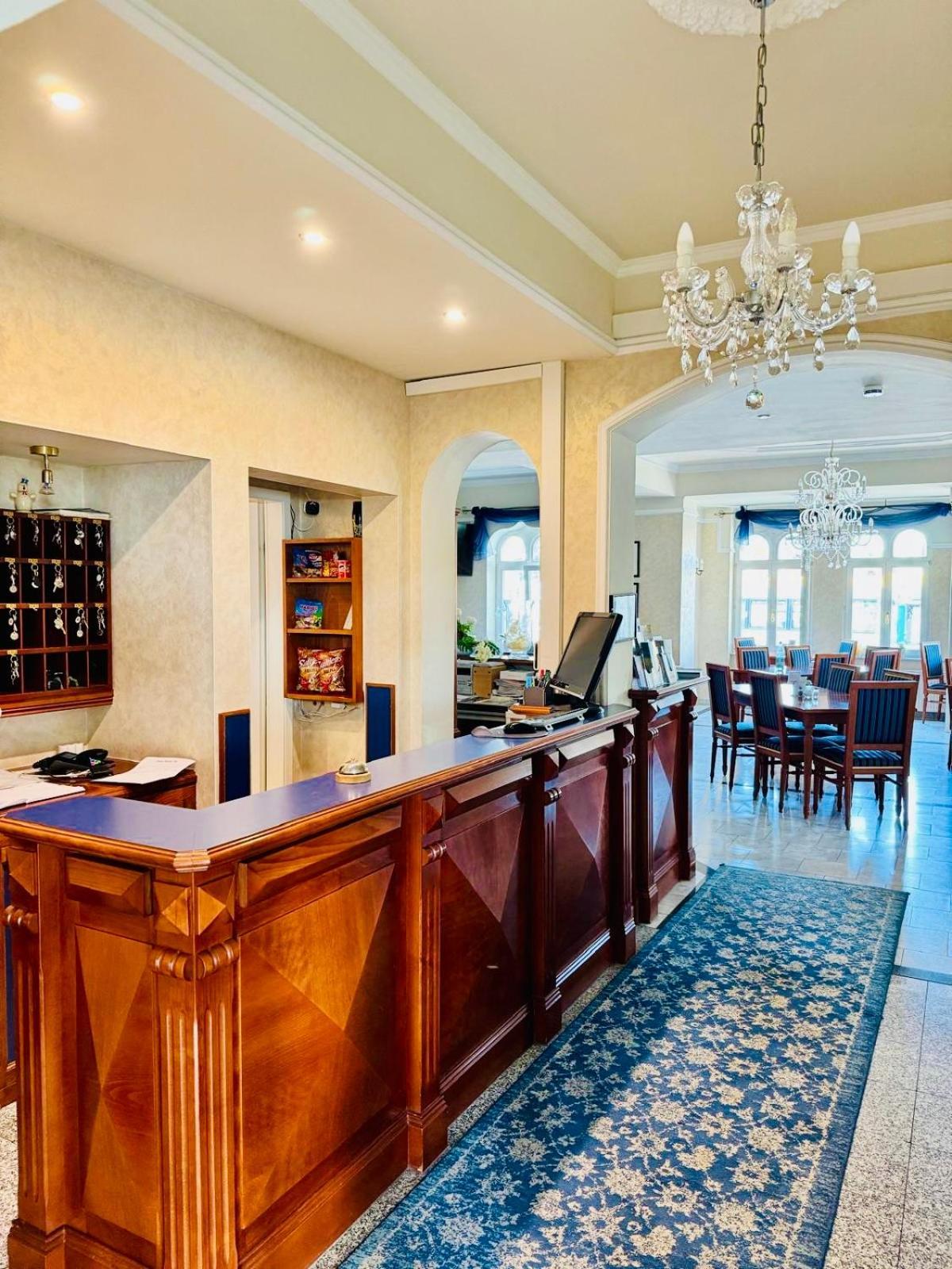 Hotel Am Bayrischen Platz Leipzig Extérieur photo