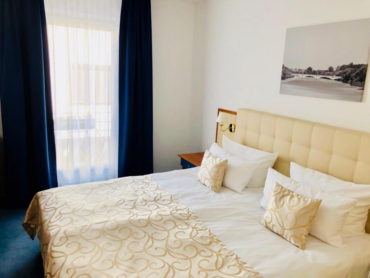 Hotel Am Bayrischen Platz Leipzig Extérieur photo